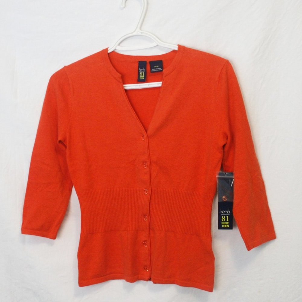Cardigan with shaped Waist